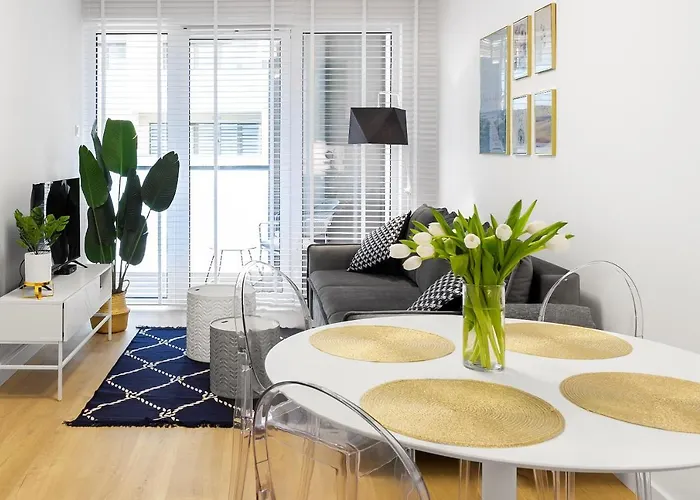 Blue Mare Dubai Kasprowicza 20b, Free Parking, Pool, Jacuzzi, Sauna, Gym