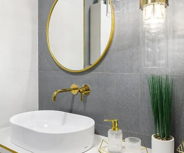 Blue Mare Dubai Kasprowicza 20b, Free Parking, Pool, Jacuzzi, Sauna, Gym Apartmán Kolobřeh