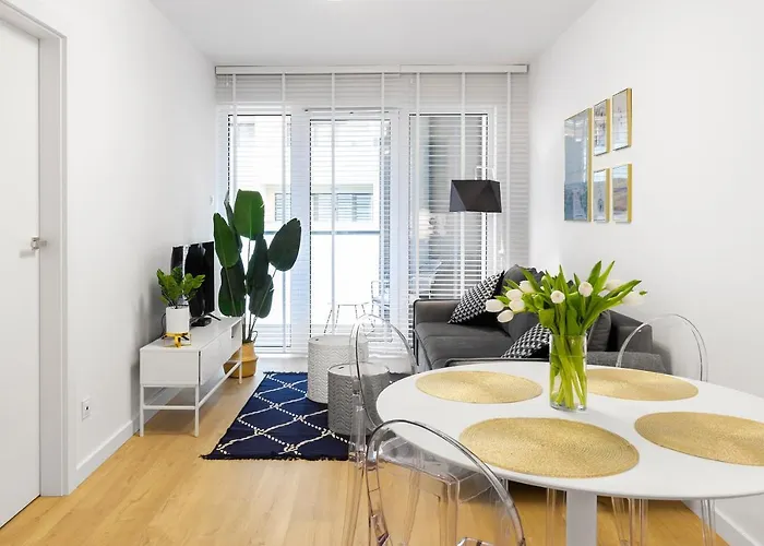 Apartmán Blue Mare Dubai Kasprowicza 20b, Free Parking, Pool, Jacuzzi, Sauna, Gym *